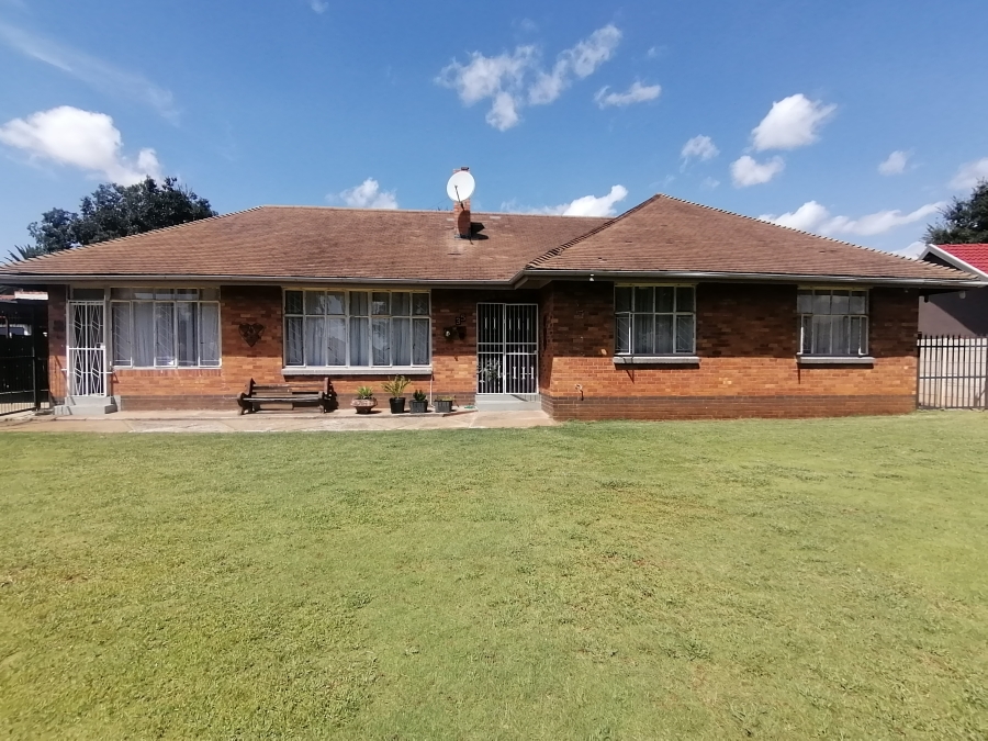 3 Bedroom Property for Sale in Stilfontein Ext 3 North West